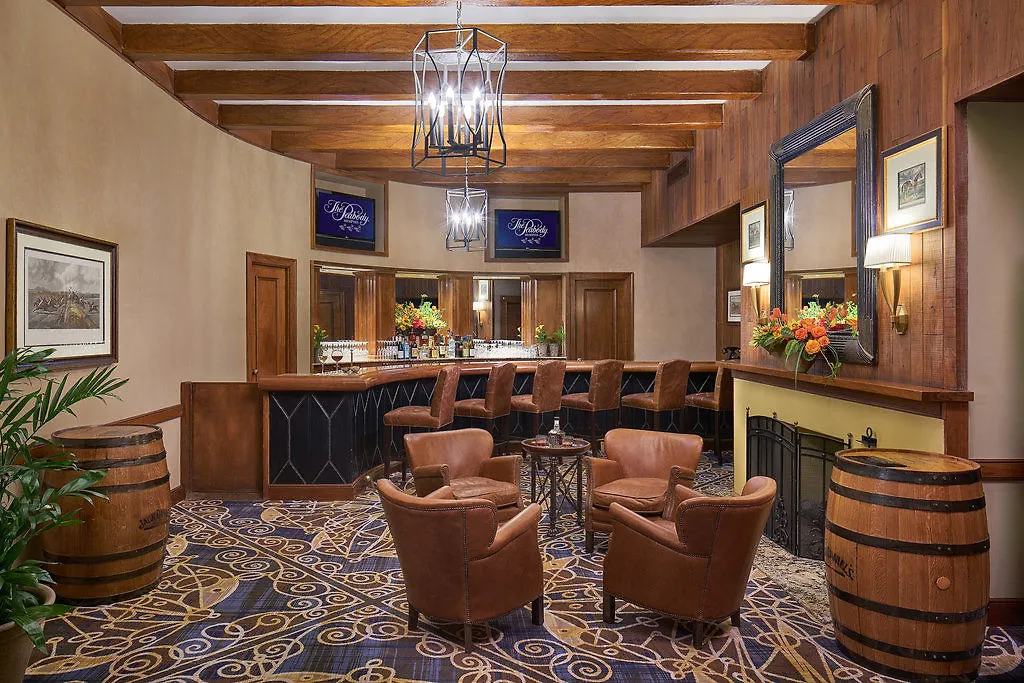 ****  Peabody Memphis Hotel United States