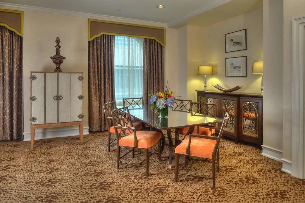 ****  Peabody Memphis Hotel United States