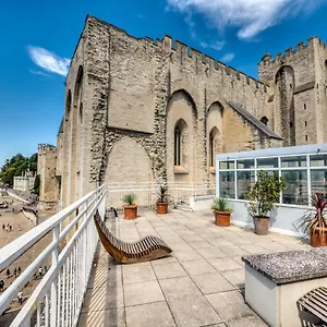 mercure-centre-palais-des-papes.fr-provencehotel.com/